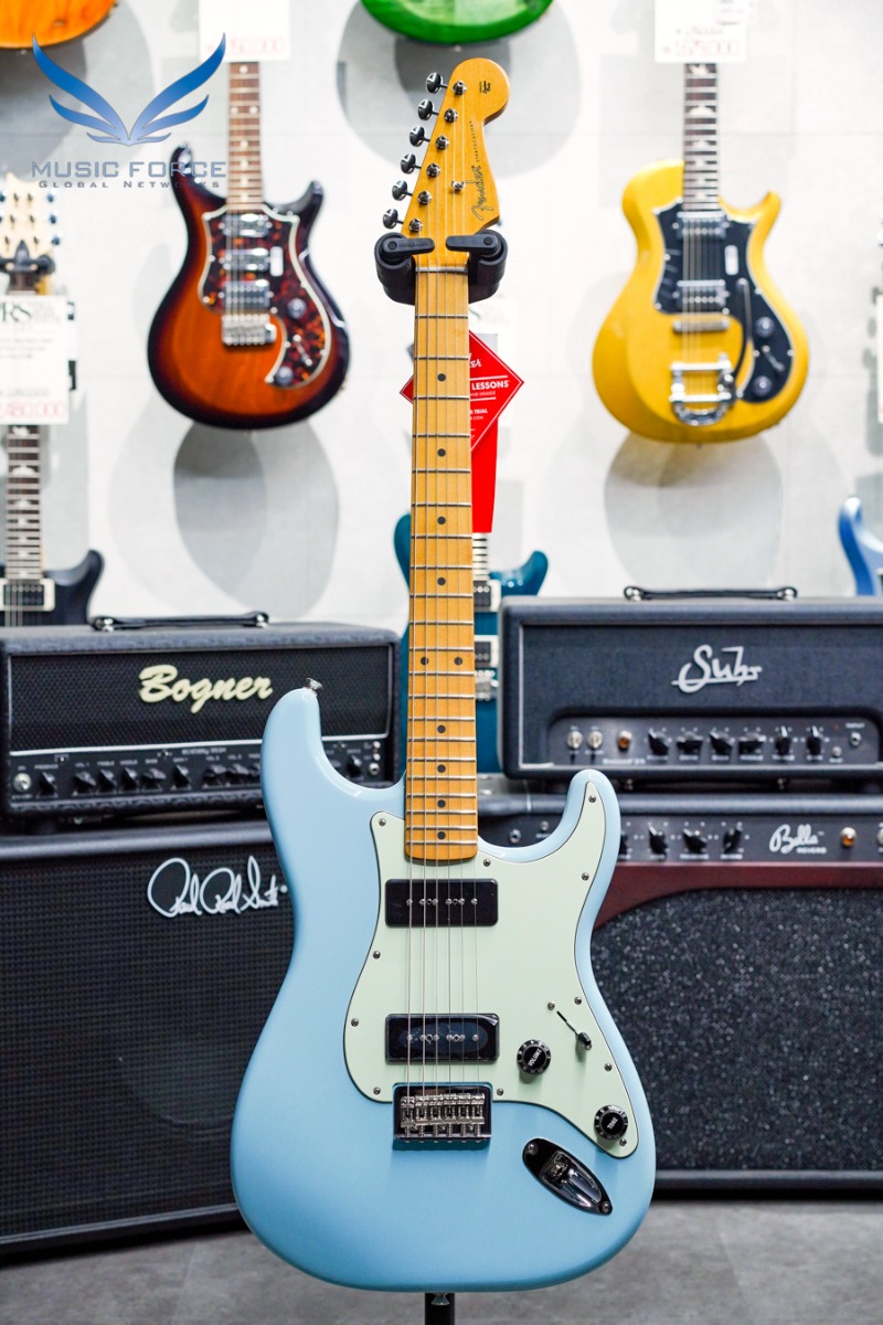 Fender Mexico Noventa Stratocaster-Daphne Blue w/Maple FB (신품) - MX21192202